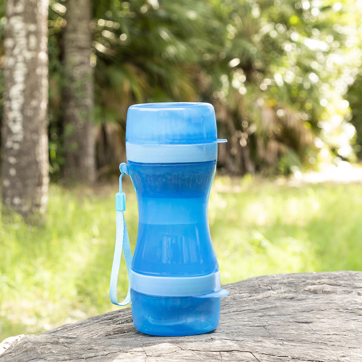2-in-1 Drinking and Feeding Bottle for Pets