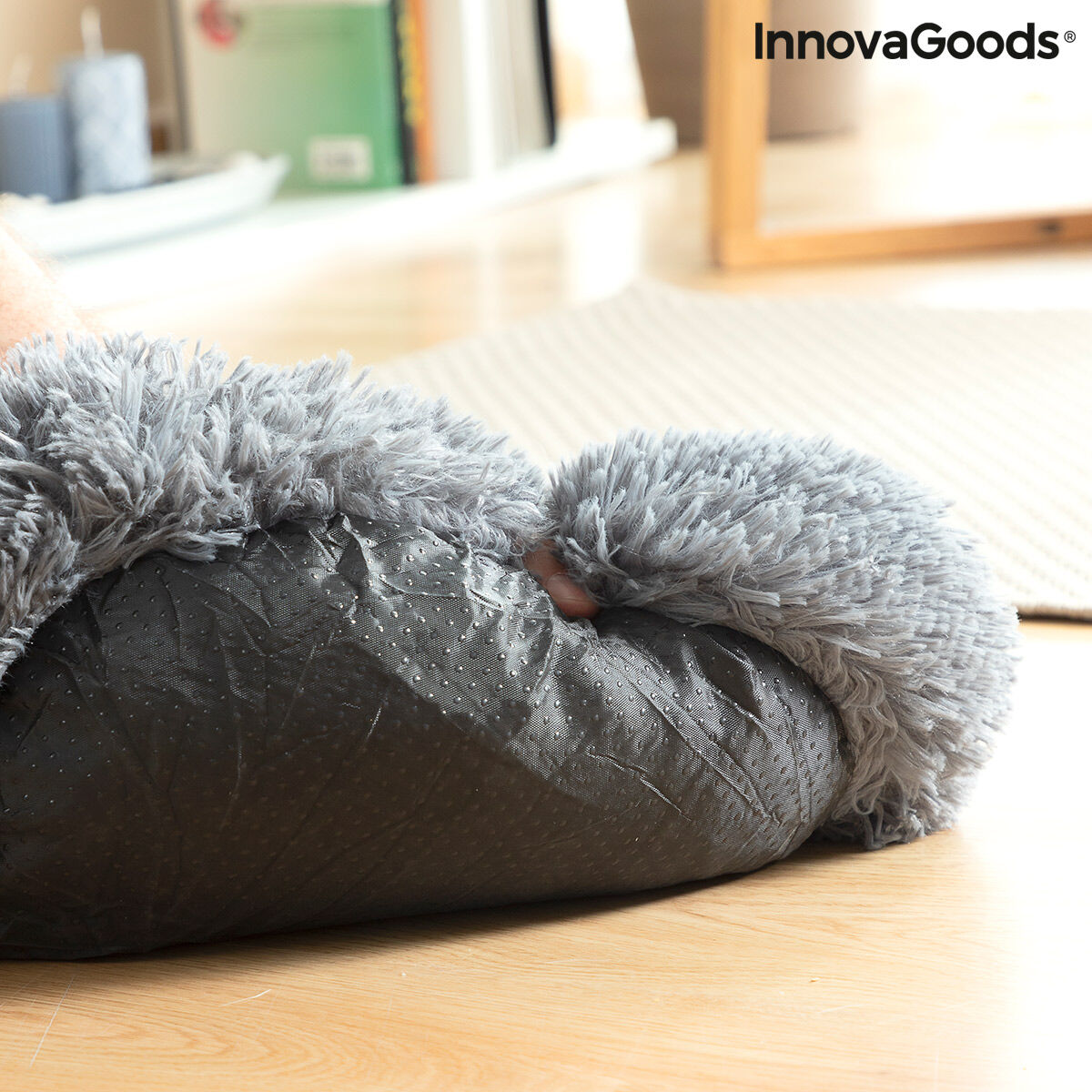 Anti-stress pet bed 